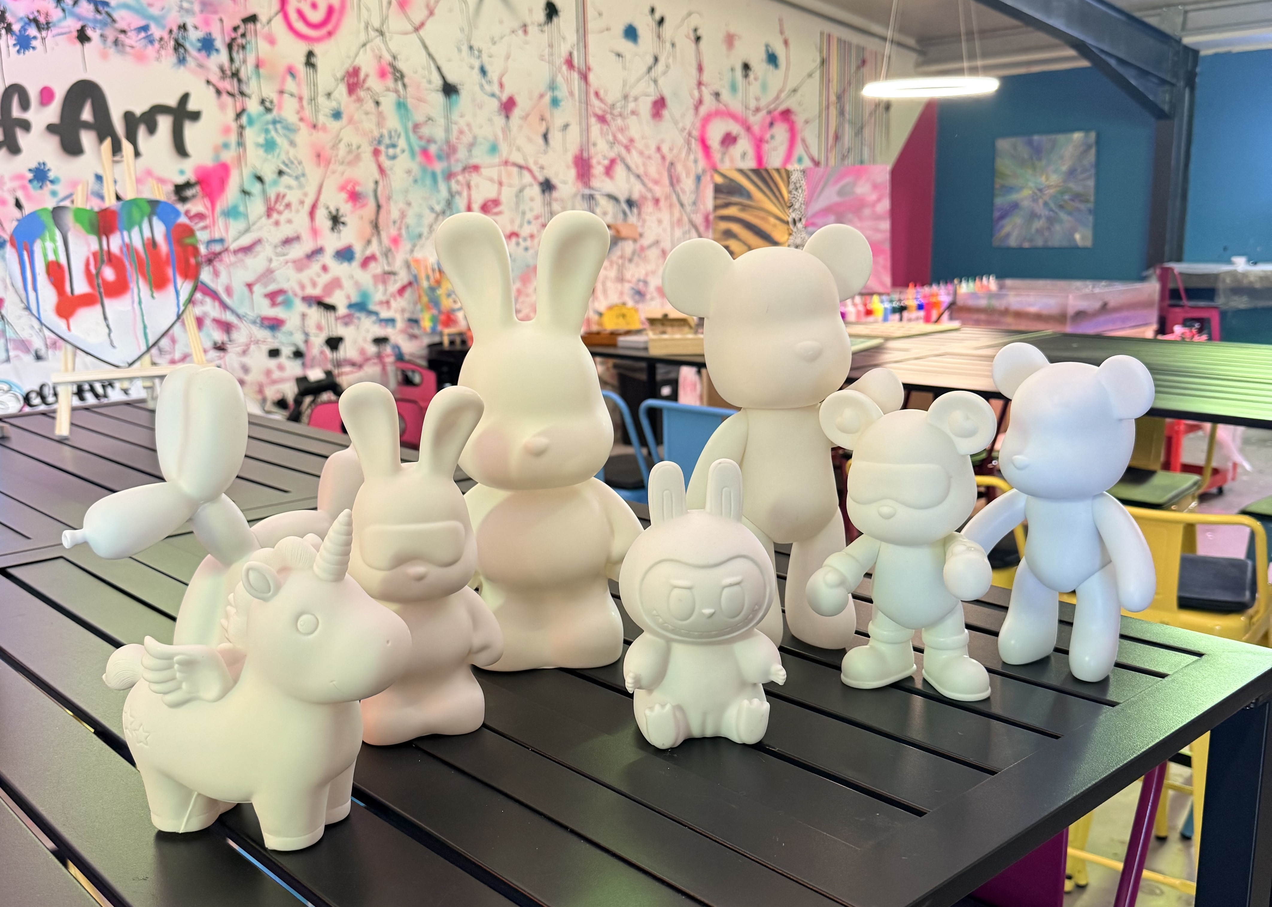 🎨 Pack 1 Figurine en Fluid Art 20 cm